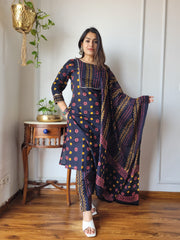 Women's Cotton Suit | Elegant Handcrafted Cotton Set