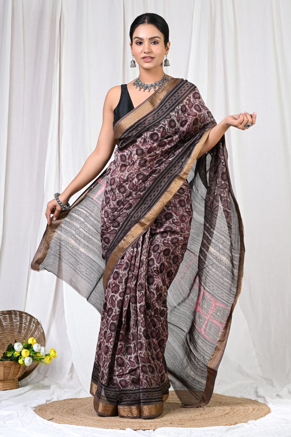Maheshwari Silk Saree – Timeless Grace