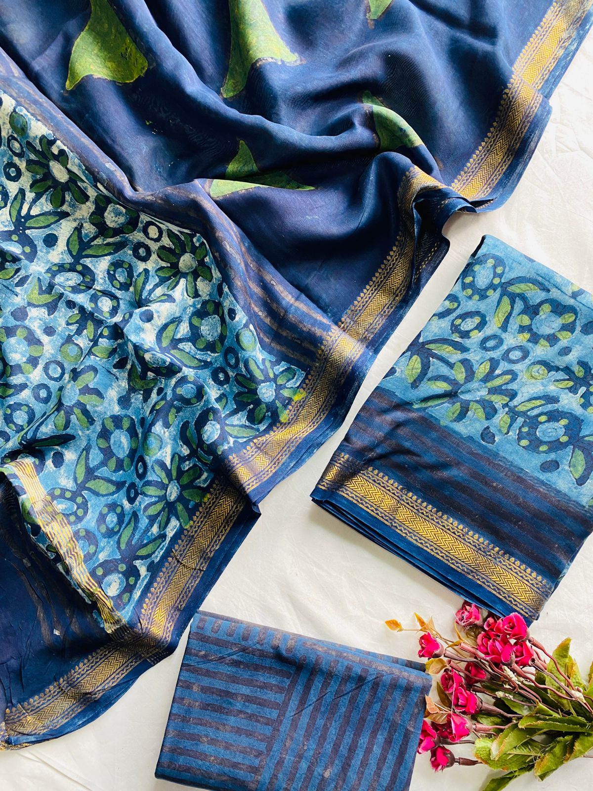 Premium Maheshwari Suit Set with Traditional Ajrakh Print & Natural Dye