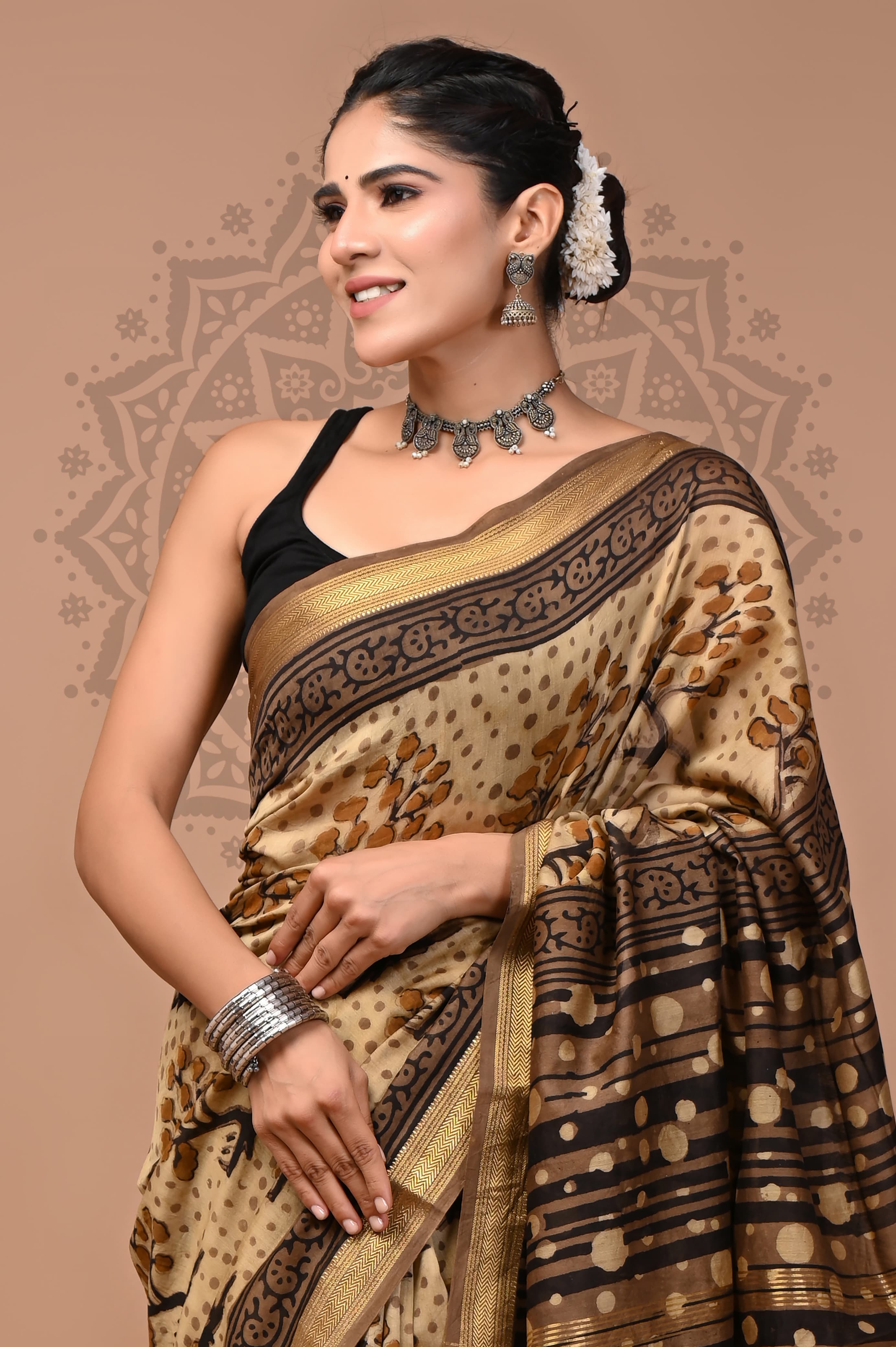 Exclusive Hand Block Maheshwari Silk Saree