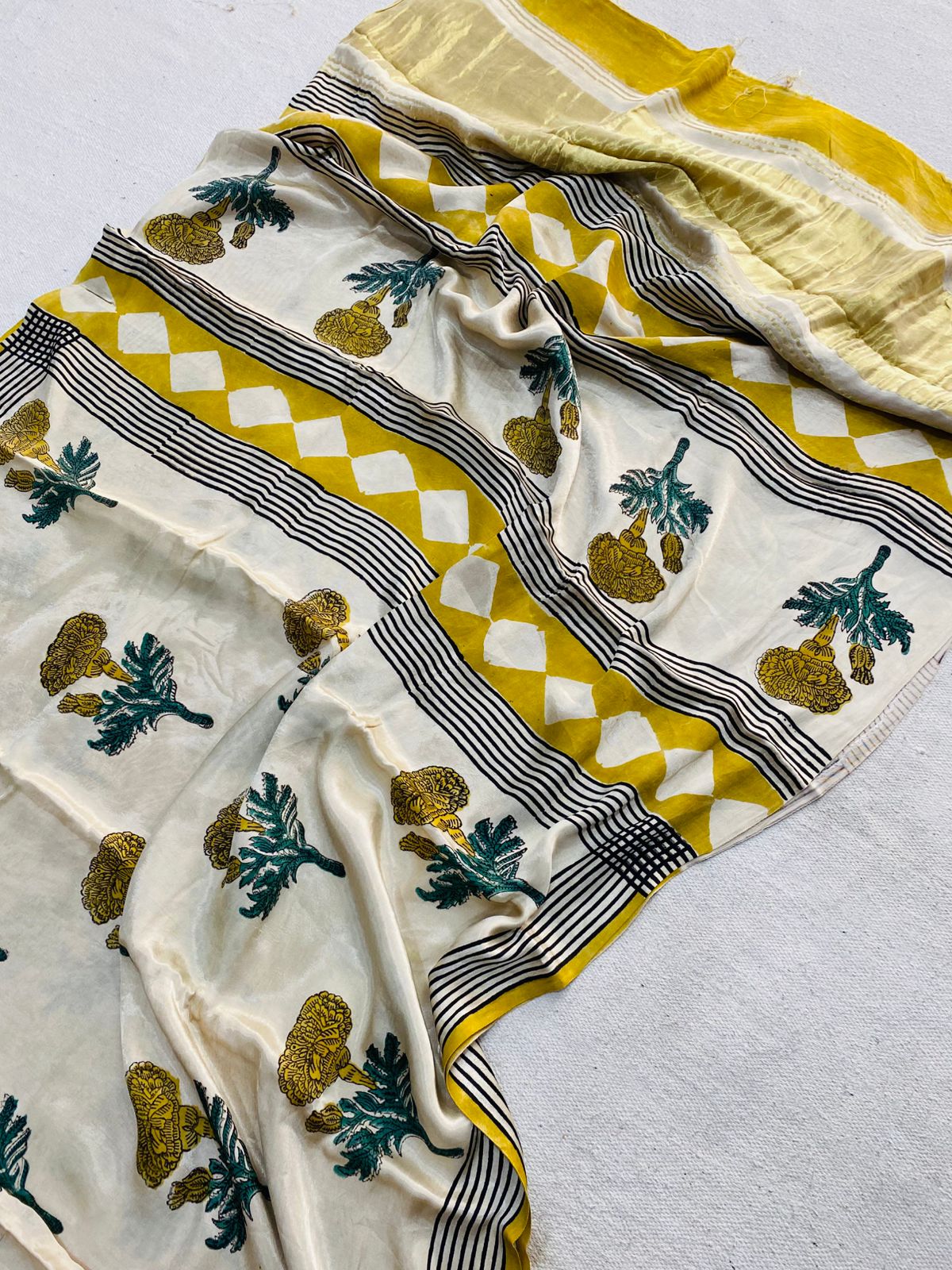 Pure Modal Gajji Silk Saree – Premium Natural Dye Ajrakh Bagru Print Saree