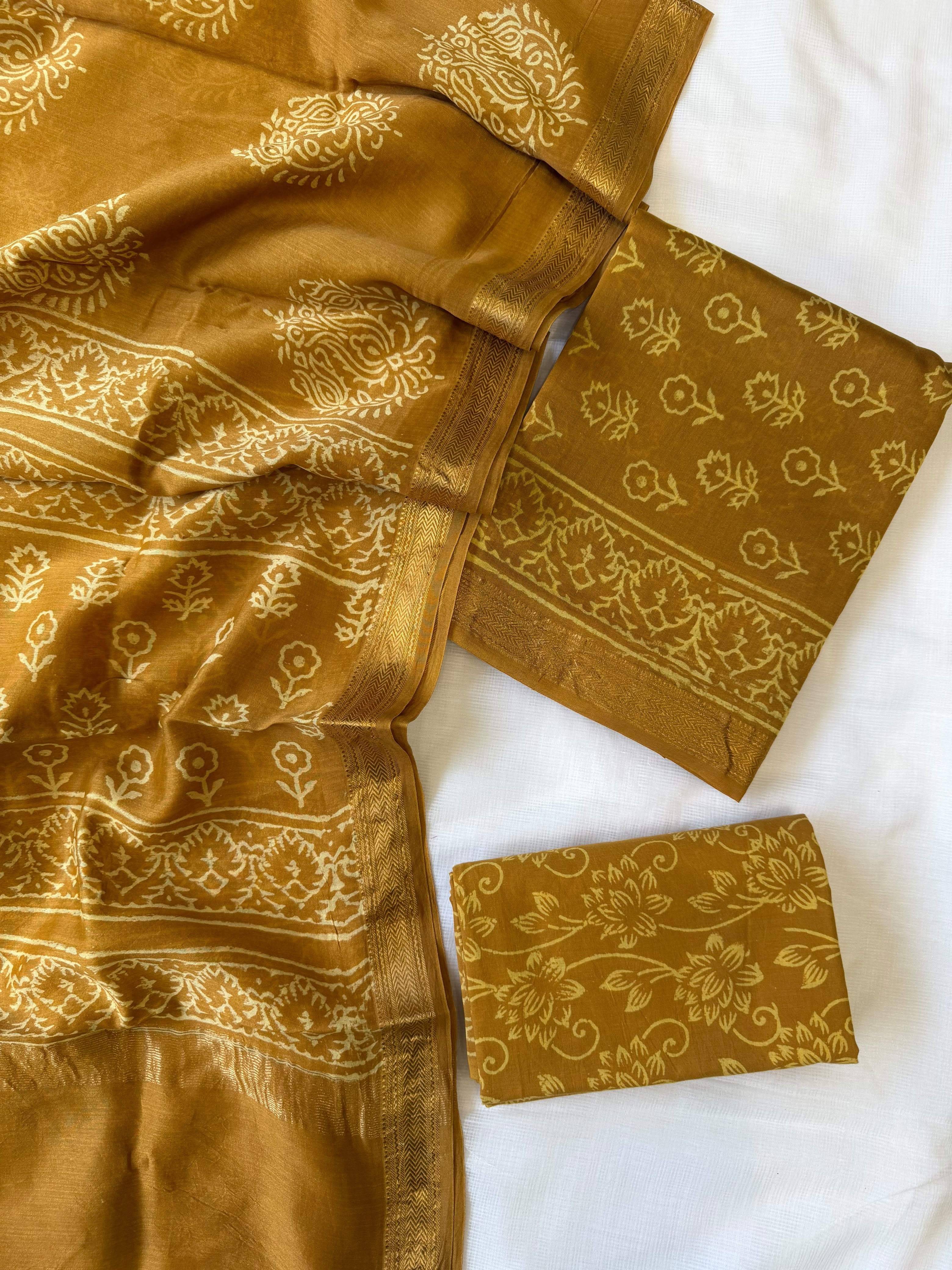 Maheshwari Suit | Hand Block Print with Geecha Border