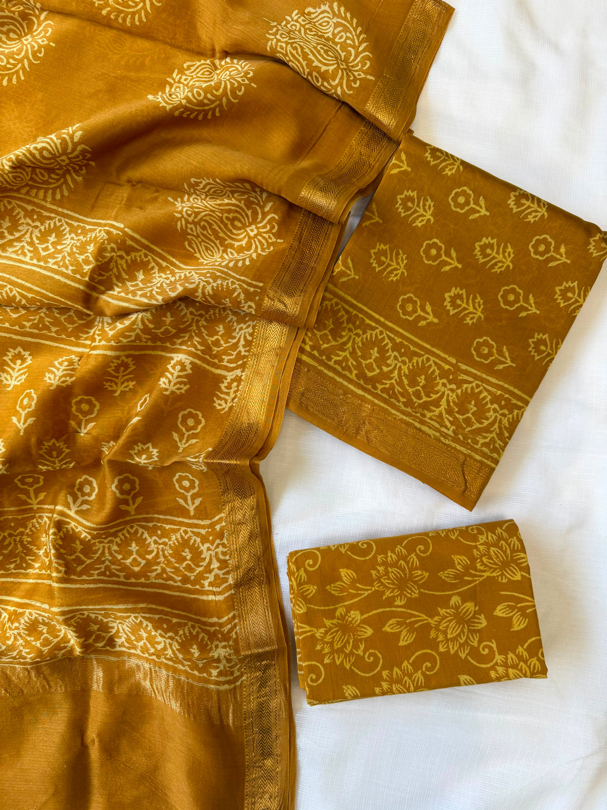 Maheshwari Suit | Hand Block Print with Geecha Border