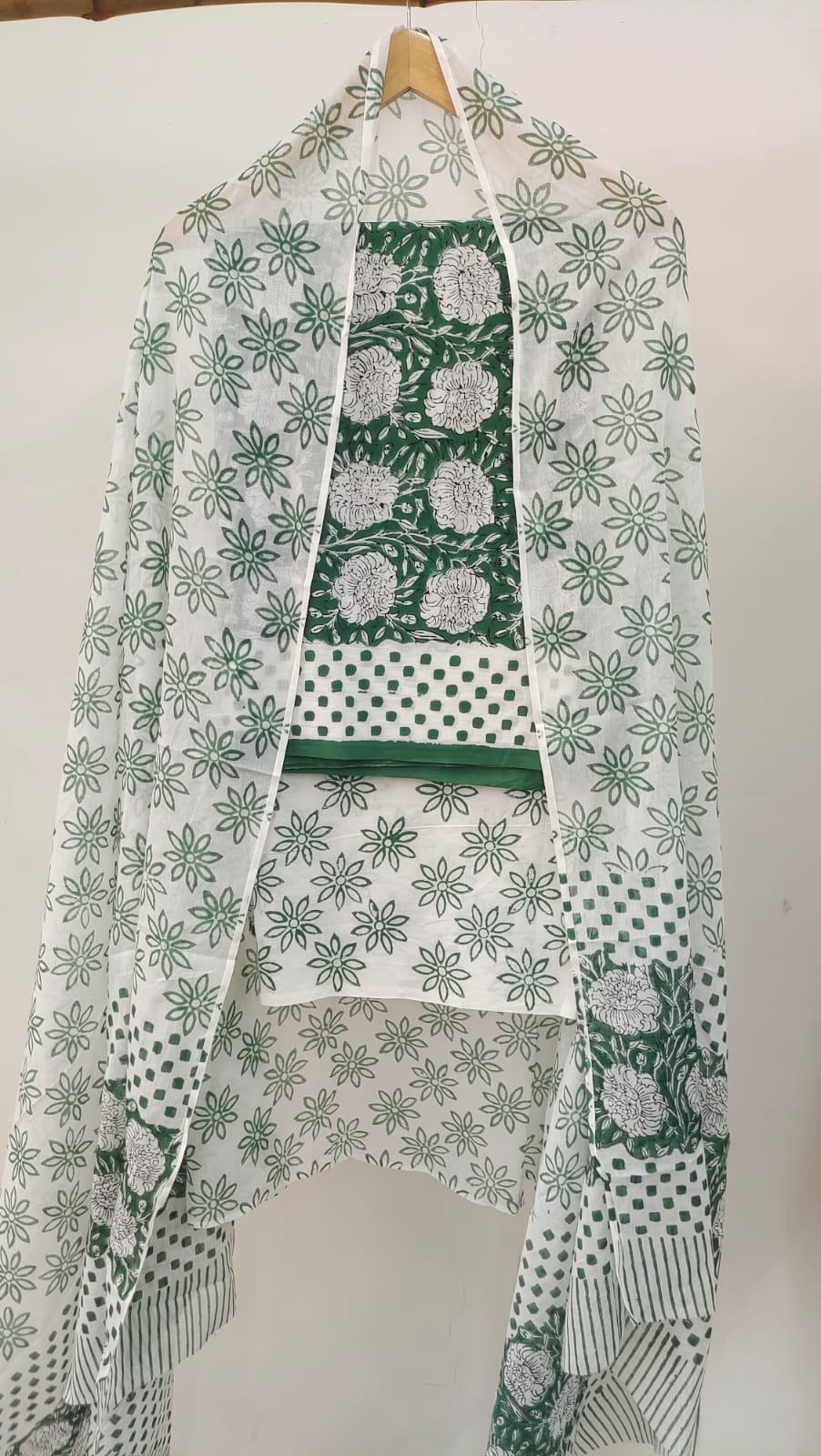 Elegant Cotton Suit with Dupatta